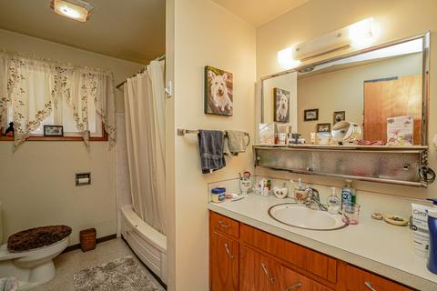 308-312 Third St, Phoenix, OR 97535 photo 11