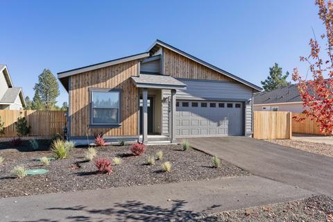 16504 Bishop Pine St, La Pine, OR 97739 photo 2