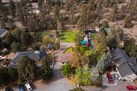 20079 Beaver Ln, Bend, OR 97703 photo 28