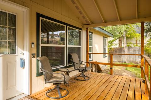 20079 Beaver Ln, Bend, OR 97703 photo 5
