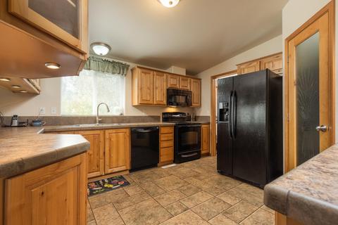 20079 Beaver Ln, Bend, OR 97703 photo 11