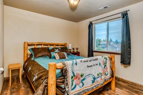 51404 Hinkle Way, La Pine, OR 97739 photo 8