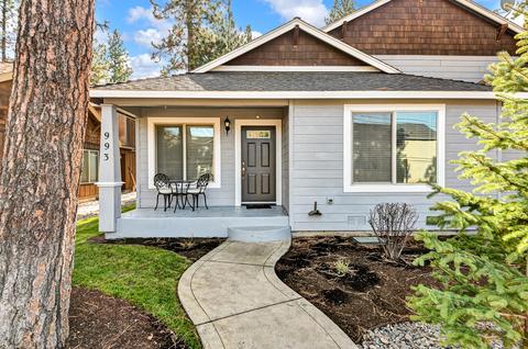993 E Cascade Ave, Sisters, OR 97759 photo 1
