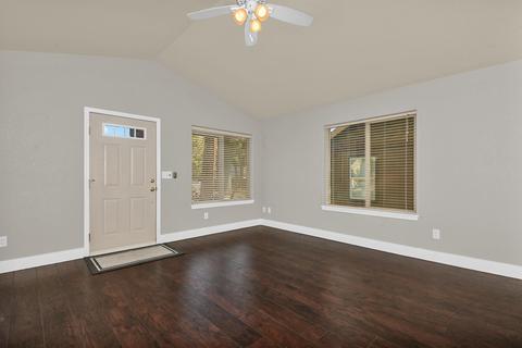 993 E Cascade Ave, Sisters, OR 97759 photo 16