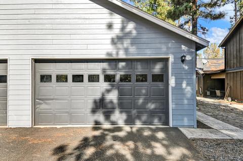 993 E Cascade Ave, Sisters, OR 97759 photo 32