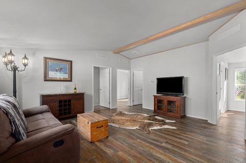 2417 Crowfoot Rd, Eagle Point, OR 97524 photo 4