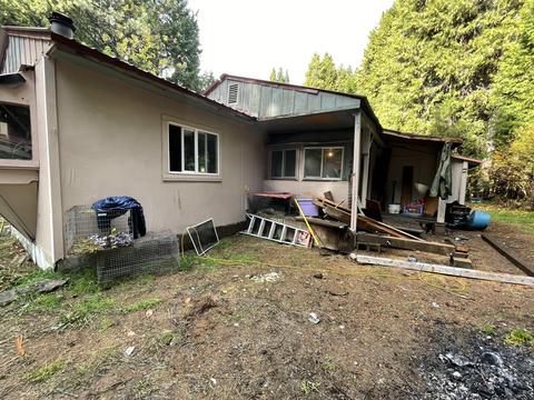 352 Red Blanket Rd, Prospect, OR 97536 photo 8