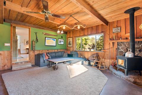 1111 NE Burnside Ave, Bend, OR 97701 photo 11
