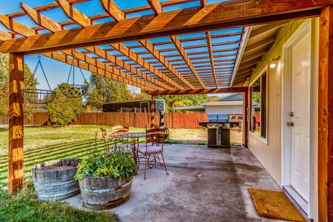 21012 Thomas Dr, Bend, OR 97702 photo 34