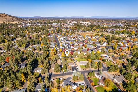 21012 Thomas Dr, Bend, OR 97702 photo 2