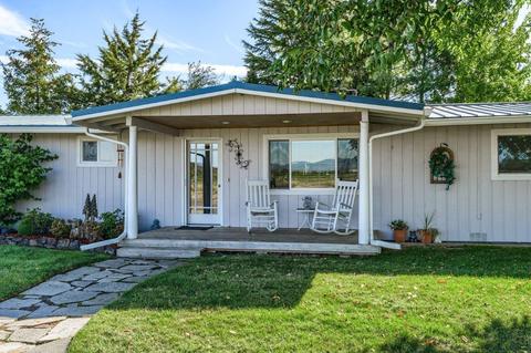 255 Worthington Rd, Eagle Point, OR 97524 photo 2