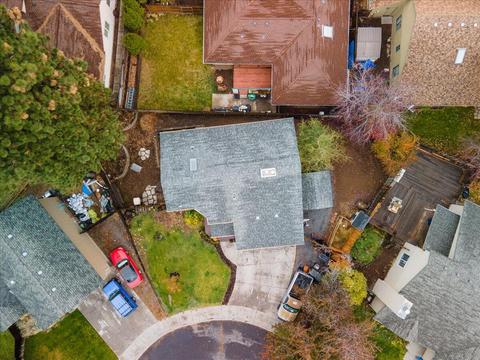 596 NE Brush Ct, Bend, OR 97701 photo 28