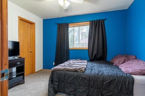 596 NE Brush Ct, Bend, OR 97701 photo 14
