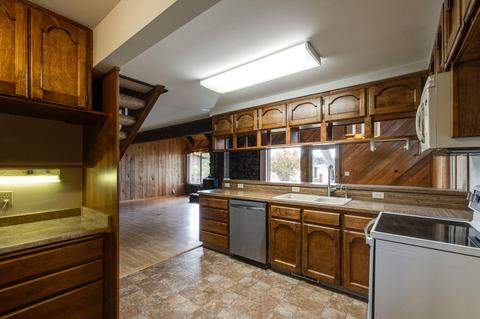 20889 Knott Rd, Bend, OR 97702 photo 5