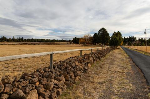 20889 Knott Rd, Bend, OR 97702 photo 17