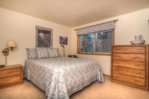 57639 Red Cedar Ln, Sunriver, OR 97707 photo 27