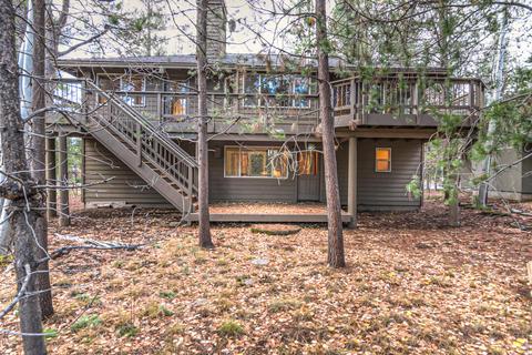 57639 Red Cedar Ln, Sunriver, OR 97707 photo 9