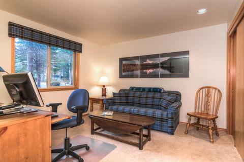 57639 Red Cedar Ln, Sunriver, OR 97707 photo 25