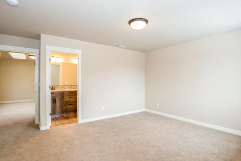 3704 NE Petrosa Ave, Bend, OR 97701 photo 31