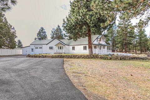 22170 Calgary Dr, Bend, OR 97702 photo 1