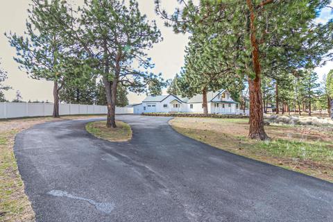 22170 Calgary Dr, Bend, OR 97702 photo 8