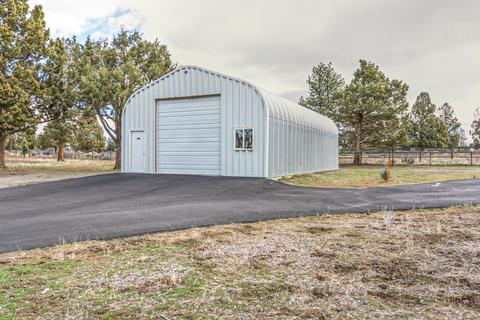 22170 Calgary Dr, Bend, OR 97702 photo 5