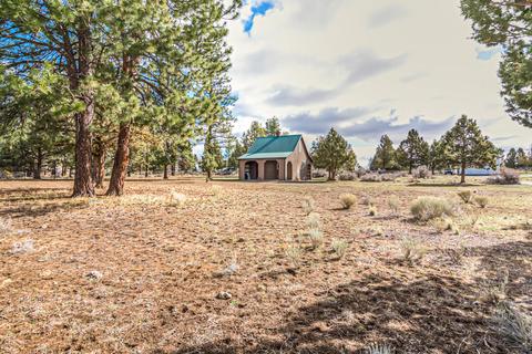 22170 Calgary Dr, Bend, OR 97702 photo 46