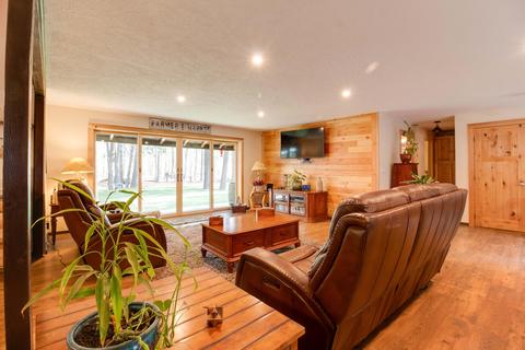 50056 Collar Dr, La Pine, OR 97739 photo 5