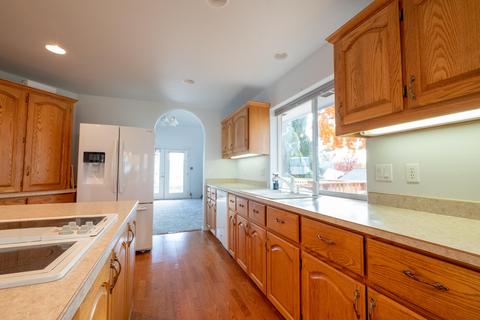 426 Phyllis Dr, Eagle Point, OR 97524 photo 15