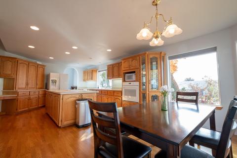 426 Phyllis Dr, Eagle Point, OR 97524 photo 12