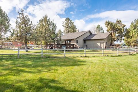 63242 Peterman Ln, Bend, OR 97701 photo 3