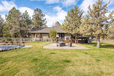 63242 Peterman Ln, Bend, OR 97701 photo 4