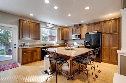 1048 Pumpkin Ridge Dr, Eagle Point, OR 97524 photo 15