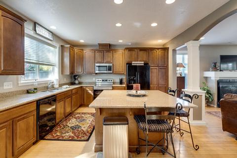 1048 Pumpkin Ridge Dr, Eagle Point, OR 97524 photo 20