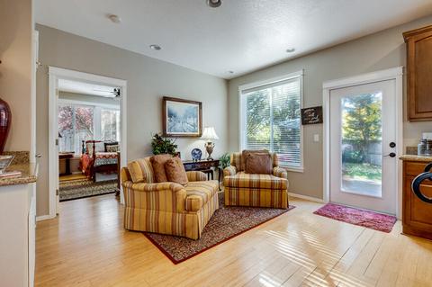 1048 Pumpkin Ridge Dr, Eagle Point, OR 97524 photo 22