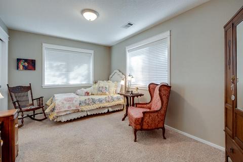 1048 Pumpkin Ridge Dr, Eagle Point, OR 97524 photo 29