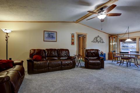 67367 Gist Rd, Bend, OR 97703 photo 2
