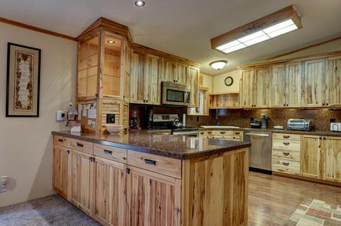67367 Gist Rd, Bend, OR 97703 photo 4