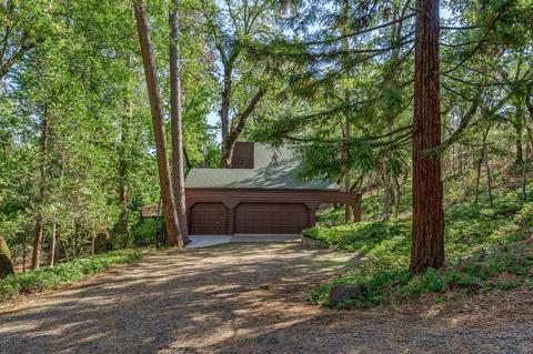 1776 Rogue River Dr, Eagle Point, OR 97524 photo 6