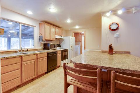 52645 Ranch Dr, La Pine, OR 97739 photo 13