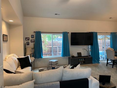 312 Live Oak Loop, Central Point, OR 97502 photo 4
