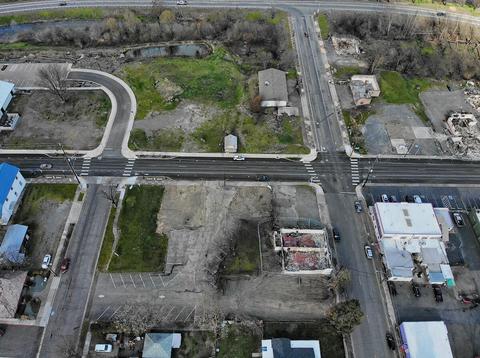 115 N Main St, Phoenix, OR 97535 photo 13