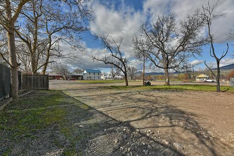 115 N Main St, Phoenix, OR 97535 photo 6