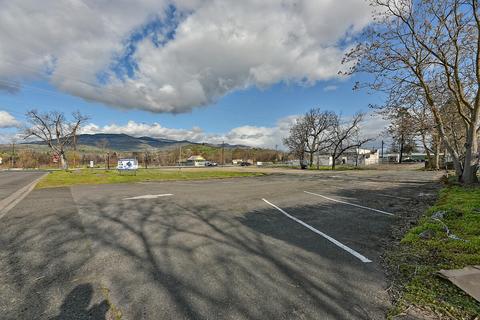 115 N Main St, Phoenix, OR 97535 photo 17