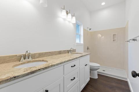 320 Everett Way, Talent, OR 97540 photo 22