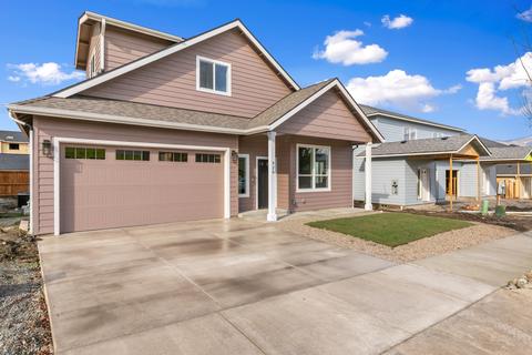 320 Everett Way, Talent, OR 97540 photo 1