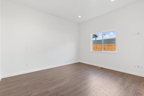 320 Everett Way, Talent, OR 97540 photo 19