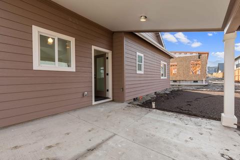 320 Everett Way, Talent, OR 97540 photo 30