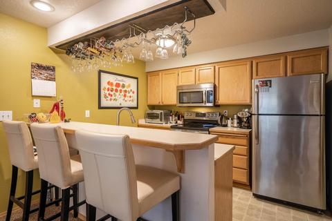 916 NW Ogden Ave, Bend, OR 97703 photo 11