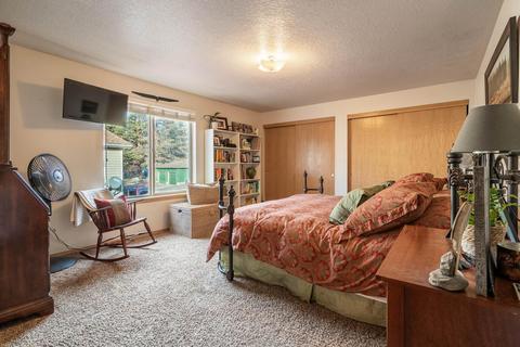 916 NW Ogden Ave, Bend, OR 97703 photo 15
